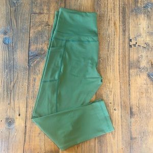 Zyia Active Pocket Light n Tight Hi-Rise Capri 20”